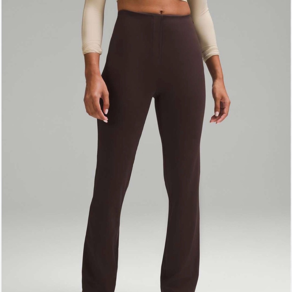 Lululemon Smooth Fit High-Rise Pant